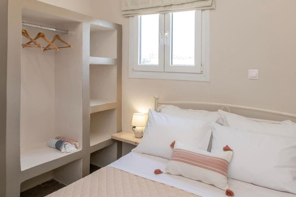 Θἔρως Apartment Tinos Exterior photo