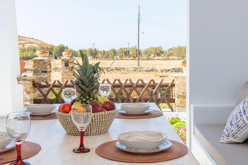 Θἔρως Apartment Tinos Exterior photo